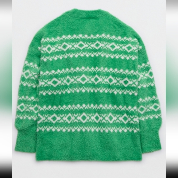 Aerie, Oversized Fuzzy Crewneck Sweater, Size Small - Picture 2 of 9